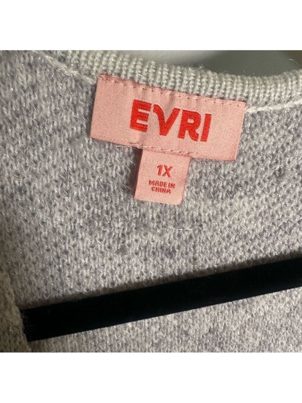 EVRI Women's Light Gray Plaid Sweater 1X - Picture 4 of 6